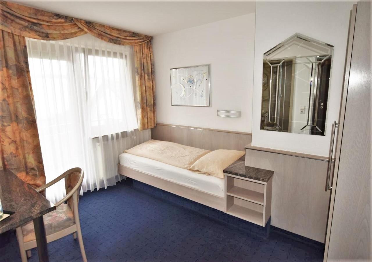Hotel Alena - Kontaktlos Check-In Filderstadt Zewnętrze zdjęcie