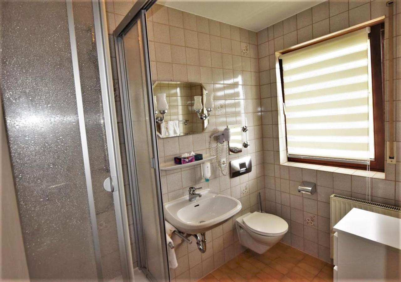 Hotel Alena - Kontaktlos Check-In Filderstadt Zewnętrze zdjęcie