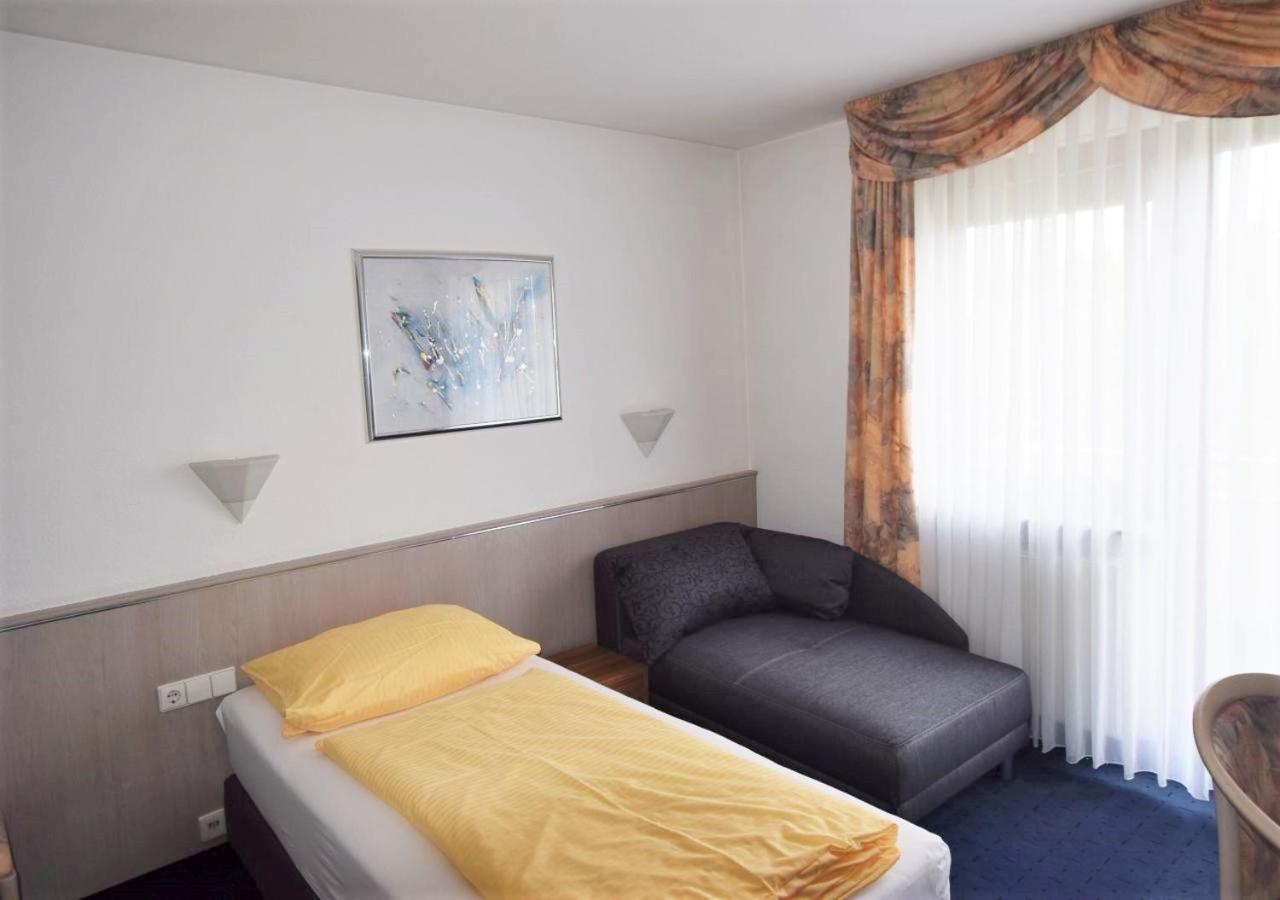 Hotel Alena - Kontaktlos Check-In Filderstadt Zewnętrze zdjęcie