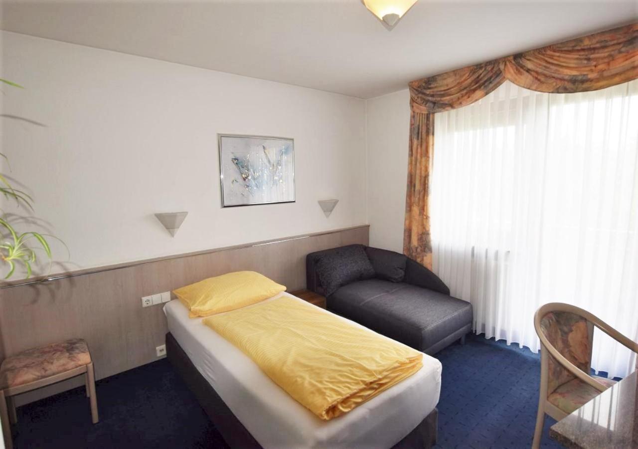 Hotel Alena - Kontaktlos Check-In Filderstadt Zewnętrze zdjęcie